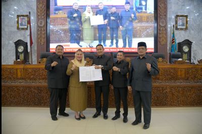 Dewan Tetapkan Raperda Perubahan APBD 2024 Menjadi Perda, Mbak Ita: Alhamdulillah Tepat Waktu