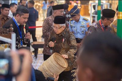 Resmikan Grebeg UMKM Syariah di Yogyakarta, Wapres Ma ruf: Ini Buat Semua Umat