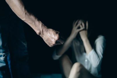 Ramai Kasus KDRT Selebgram Cut Intan Nabila: Mengungkap Fakta dan Penyebab Kekerasan dalam Rumah Tangga