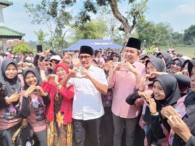 Gelar Upacara Bendera di Palagan Sroedji, Cara Gus Fawaid Rayakan Kemerdekaan dan Kenalkan Bacawabup Djoko Susanto