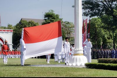 Jadi Inspektur Upacara HUT RI Ke-79 di Istana Agung Yogyakarta, Sri Sultan HB X Sampaikan Pesan Ini Untuk Pemimpin Daerah