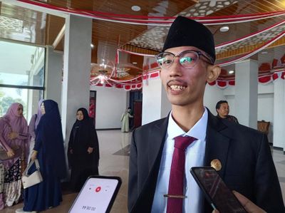 Anak Mantan Anggota DPR RI Beristri Empat Dilantik Jadi Wakil Rakyat Termuda di Jember