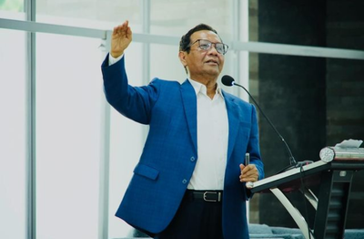 Isu Politik Makin Memanas, Mahfud MD Tegaskan Jangan Langgar Konstitusi Demi Kekuasaan!