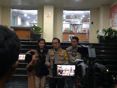 Polda Metro Pulangkan Puluhan Pendemo di DPR, Termasuk 19 Tersangka Ricuh!