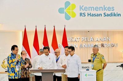 Presiden Jokowi Resmikan Gedung Pelayanan Kesehatan Ibu dan Anak di RS Hasan Sadikin Bandung