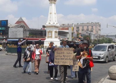 Usut Dugaan Gratifikasi Jet Pribadi Anak dan Menantu Jokowi, JCW Layangkan Surat Desak KPK Panggil Mereka Sebelum Pelantikan Presiden dan Wapres