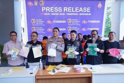 Polsek Cikarang Selatan Gagalkan Peredaran Sabu Rp1 M Jaringan Lapas: 6 Orang Ditangkap!