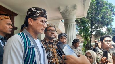 Sebut Ganjil-Genap Tak Bisa Atasi Kemacetan di Puncak Bogor, Menparekraf Sandiaga akan Kebut Ini