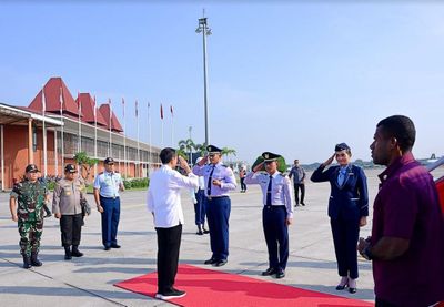 Presiden Jokowi Resmikan Jalan Tol Kartasura-Klaten dan Buka Kongres ISEI di Surakarta