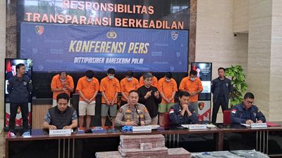 Begini Peran 7 Tersangka Pengelola Situs Judol SLOT8278 Beromzet Ratusan Miliar