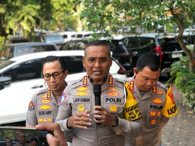 Polisi Imbau Masyarakat yang mau ke Pesta Rakyat Sudirman-Thamrin Saat Pelantikan Presiden Gunakan Angkutan Umum