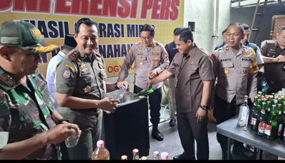 Polresta Yogyakarta Musnahkan Ribuan Miras Pabrikan dan Oplosan, Paling Banyak dikirim Dari Dua Kota Ini