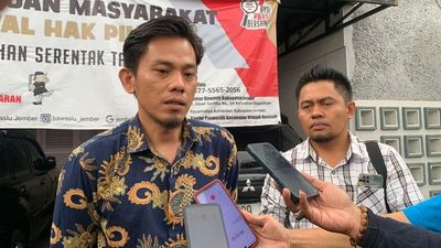 Cabup 02 Diduga Belum Mundur Sebagai Anggota Dewan Terpilih, Bawaslu Jember Periksa Pelapor dan 3 Saksi