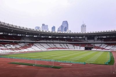 Kualitas Rumput SUGBK Kembali Dapat Kritikan, Apa Sih yang Jadi Masalahnya?