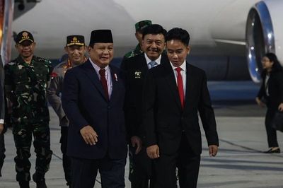 Presiden Prabowo Subianto Mencoblos di TPS Bojong Koneng, Wapres Gibran Coblos di Solo