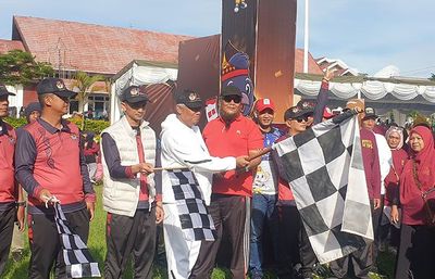 KIP Aceh Tengah Gelar Jalan Sehat Pilkada 2024, Ribuan Anak Muda Ikut Ambil Bagian