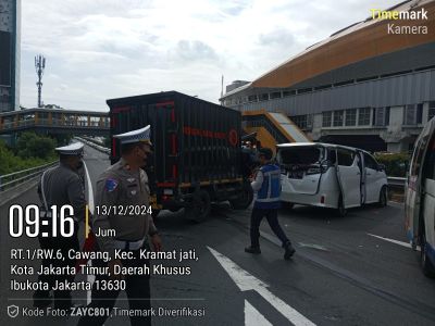 Kronologi Kecelakaan Beruntun di Tol Dalkot: Mobil Potong Jalur, Sopirnya Kabur