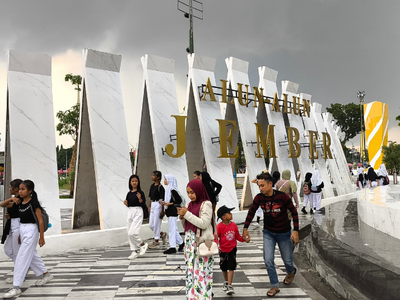 Alun-alun Jember Bersolek Ganti Nama dan Dilengkapi Videotron Raksasa