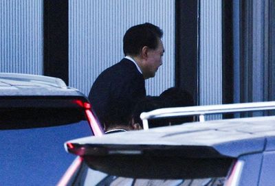 Krisis Politik Korea Selatan Memasuki Babak Baru Setelah Penangkapan Yoon Suk Yeol