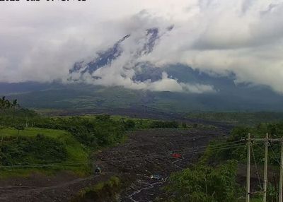 Gunung Semeru Erupsi, Tinggi Letusan hingga 1.100 Meter