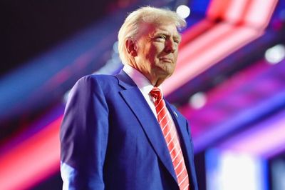 Kebijakan Luar Negeri Donald Trump, Beli Greenland hingga Akhiri Perang Ukraina
