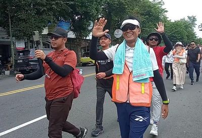 Tuntaskan Nazar Jalan Kaki 540 Kilometer, Anggota DPR RI Didik Haryadi Tiba di Boyolali