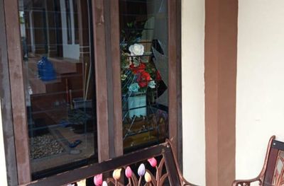 Rumah Pribadi Milik Gubernur Jambi Dirusak Oleh Orang Tidak Dikenal, Ternyata Ini Pelakunya?