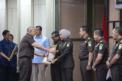 Kejati DIY Terima Penghargaan Publik Ramah Kelompok Rentan Kategori Terbaik Tahun 2024