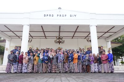 Korupsi Masih Jadi Momok , Sekretariat DPRD DIY Teguhkan Komitmen Wujudkan Zona Integritas Wilayah