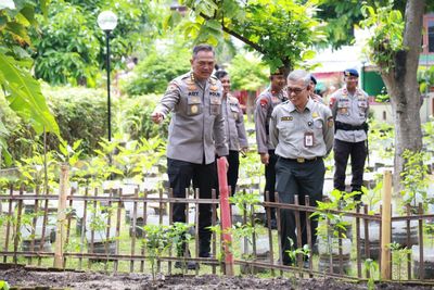 Cara Polda DIY  Dukung Program MBG : Launching Penguatan Program Pekarangan Pangan Lestari
