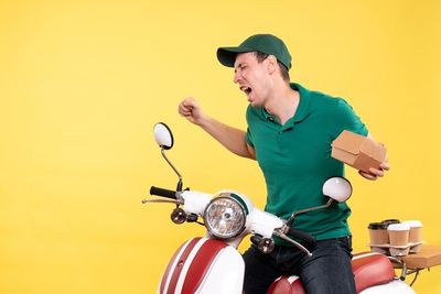 Pengirim Teror Kepala Babi ke Tempo Pakai Jasa Ojol, Sang Driver Diperiksa Bareskrim