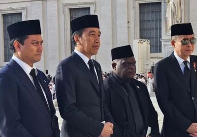 Momen Jokowi hingga Menteri Natalius Pigai Hadiri Pemakaman Paus Fransiskus di Vatikan
