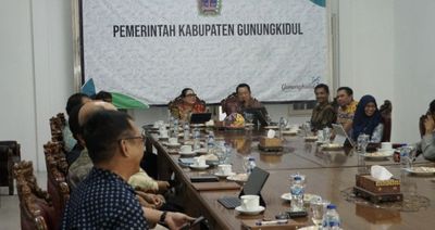 Bupati Endah Gandeng Guru Besar Gunungkidul Diskusikan Pengembangan Potensi Wilayah 