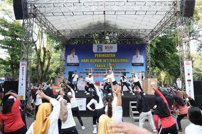 May Day : Pemkab Sleman Ajak Buruh Senam Massal dan Jalan Santa
