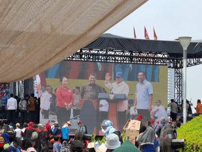 Dihadapan Massa Buruh, Presiden Prabowo Pastikan RUU PPRT Bakal Dibahas Pekan Depan