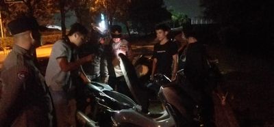 Tawuran di Ciputat Pecah, 2 Remaja Tabrak Tiang Listrik Saat Kabur Dari Kejaran Polisi