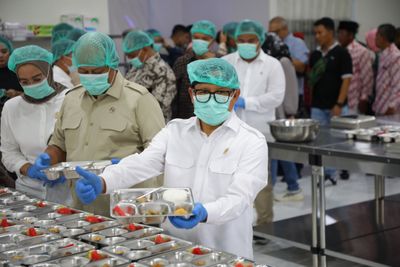 Resmikan Satuan Pelayanan Pemenuhan Gizi Tridadi Sleman, Menko PM Cak Imin : Ini Bisa Jadi Role Model
