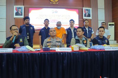 Polisi Bongkar Penjualan Air Galon Palsu di Bekasi, Keuntungan Pelaku Puluhan Juta