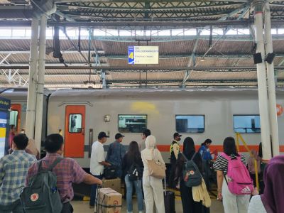 Hari Terakhir Libur Idul Adha 2025, Lebih dari 25 Ribu Penumpang KA Jarak Jauh Berangkat dari Daop 6 Yogya