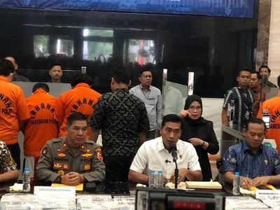 Polri Bongkar Sindikat Pendaftar IMEI Ilegal, Pegawai Kemenperin hingga Bea Cukai Jadi Tersangka!
