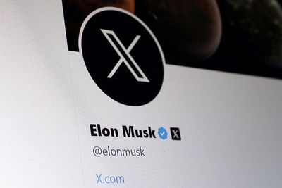 Pengguna Twitter Blue Sekarang Bisa Sembunyikan Tanda Centang Biru