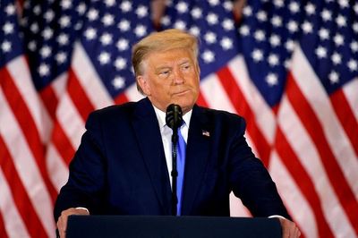 Sempat Diblokir, Donald Trump Nge-Tweet Lagi: Minta Dukungan Pengikutnya