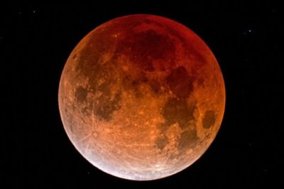 Fenomena Super Blue Moon Akan Muncul di Langit Indonesia, Catat Tanggalnya!