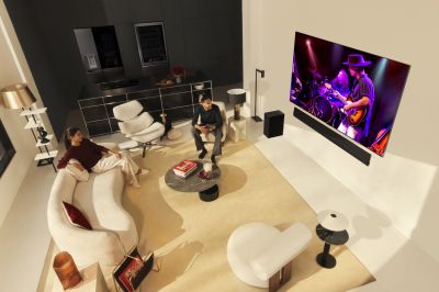 Dibekali AI, Kecanggihan TV OLED Bisa Jadi Sobat Kaum Mager Nonton di Rumah