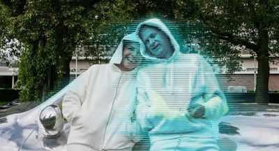 Alicia Framis: Wanita Pertama Di Dunia yang Menikah dengan AI Hologram