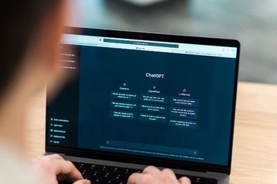 Yuk Beradaptasi! Berikut 3 Pekerjaan Sederhana yang Muncul Berkat Adanya AI