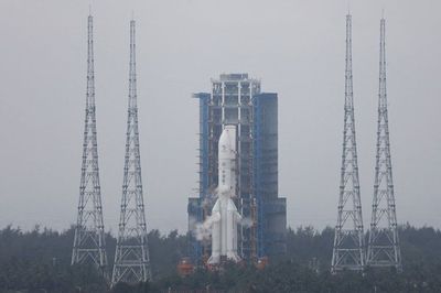 Misi Bersejarah Chang e-6: China Bawa Pulang Sampel dari Sisi Terjauh Bulan
