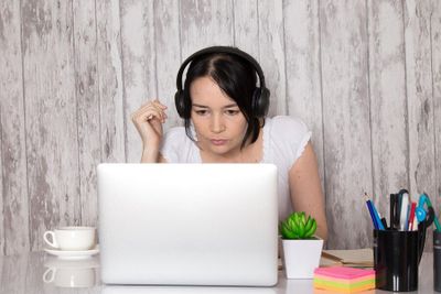 5 Website Gratis Terbaik untuk Konten Kreator Pemula