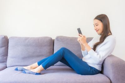 4 Merek HP dengan Radiasi Paling Rendah, Samsung atau iPhone?