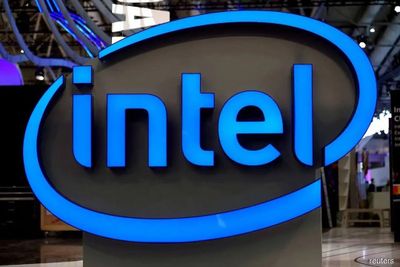 Qualcomm Berupaya Mengakuisisi Intel di Tengah Tantangan Industri Chip